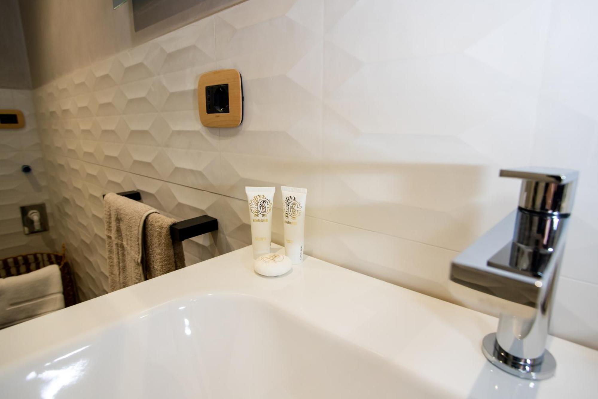 Fornaci 48 Guest House โรม ภายนอก รูปภาพ
